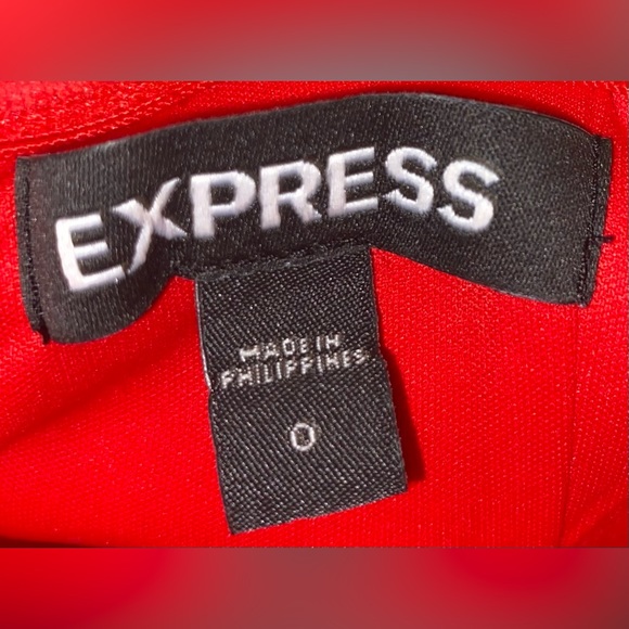 EXPRESS RED BODY JUMPSUIT SIZE 0 - Picture 4 of 4